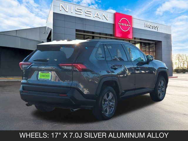 2025 Toyota Rav4 Hybrid XLE