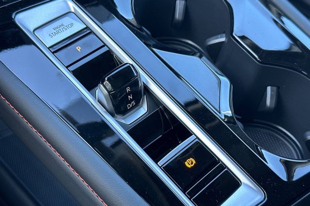 2025 Volkswagen Atlas 2.0T Peak Edition 2025 Volkswagen Atlas 2.0T Peak Edition