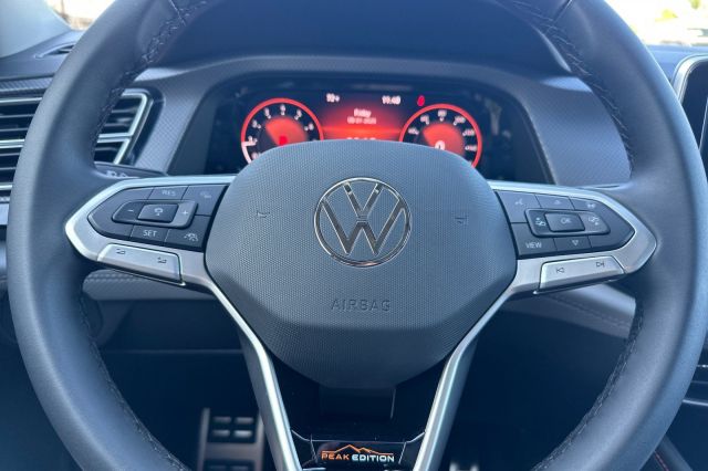 2025 Volkswagen Atlas 2.0T Peak Edition 2025 Volkswagen Atlas 2.0T Peak Edition