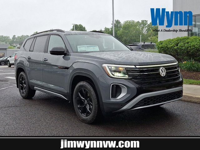 2025 Volkswagen Atlas 2.0T Peak Edition