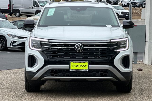 2025 Volkswagen Atlas 2.0T Peak Edition 2025 Volkswagen Atlas 2.0T Peak Edition