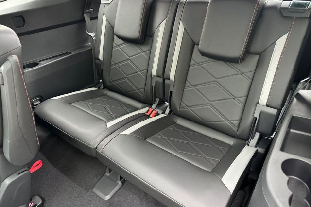 2025 Volkswagen Atlas 2.0T Peak Edition 2025 Volkswagen Atlas 2.0T Peak Edition