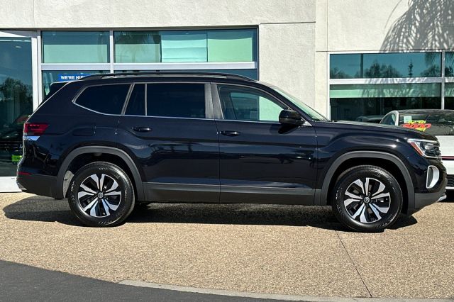 2025 Volkswagen Atlas 2.0T SE 2025 Volkswagen Atlas 2.0T SE