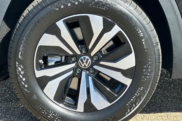 2025 Volkswagen Atlas 2.0T SE 2025 Volkswagen Atlas 2.0T SE