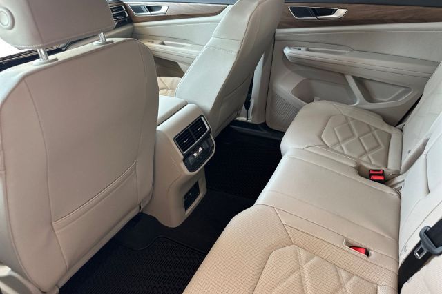 2025 Volkswagen Atlas 2.0T SE 2025 Volkswagen Atlas 2.0T SE