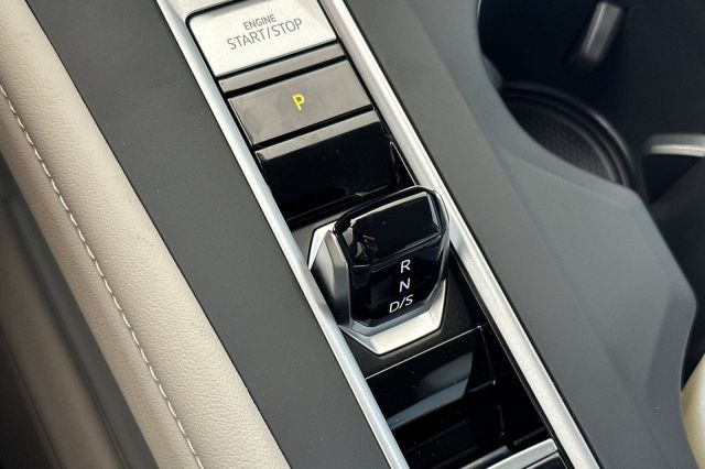 2025 Volkswagen Atlas 2.0T SE 2025 Volkswagen Atlas 2.0T SE