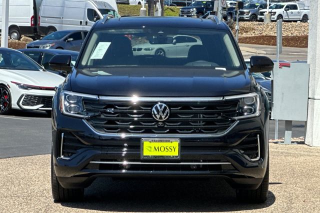 2025 Volkswagen Atlas 2.0T SEL Premium R-Line 2025 Volkswagen Atlas 2.0T SEL Premium R-Line