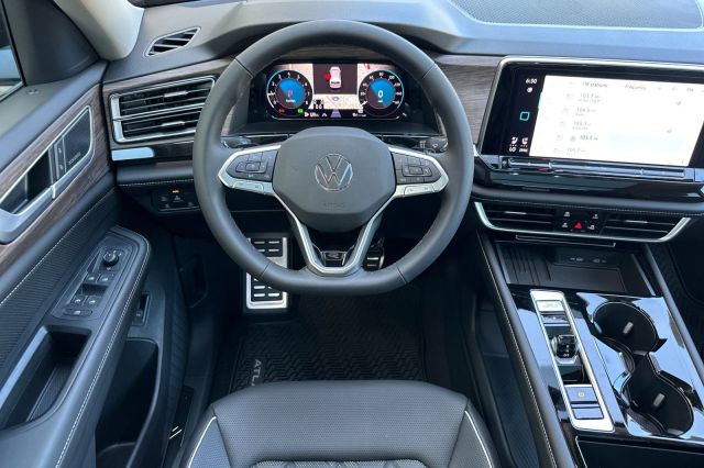 2025 Volkswagen Atlas 2.0T SEL Premium R-Line 2025 Volkswagen Atlas 2.0T SEL Premium R-Line