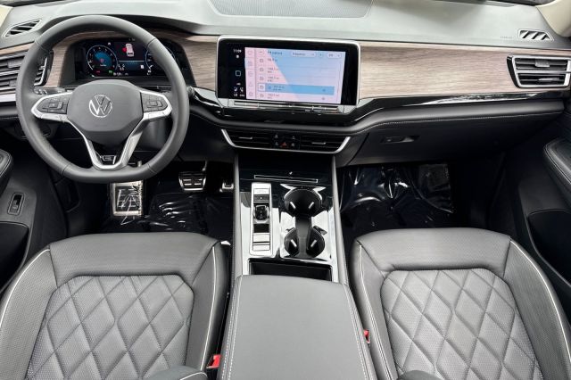 2025 Volkswagen Atlas 2.0T SEL Premium R-Line 2025 Volkswagen Atlas 2.0T SEL Premium R-Line