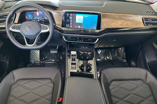 2025 Volkswagen Atlas 2.0T SE w/Technology 2025 Volkswagen Atlas 2.0T SE w/Technology