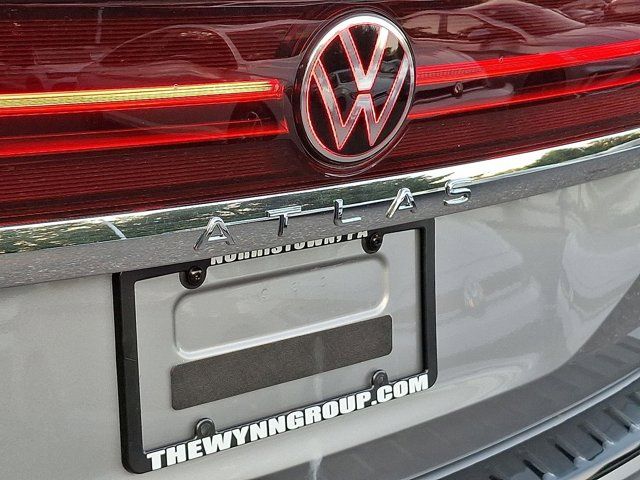 2025 Volkswagen Atlas 2.0T SE w/Technology