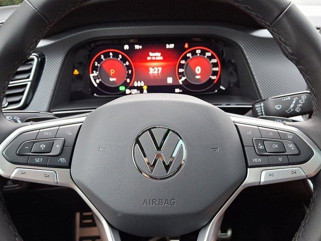 2025 Volkswagen Atlas Cross Sport 2.0T SEL R-Line Black