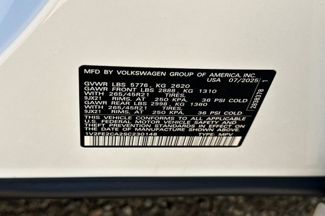 2025 Volkswagen Atlas Cross Sport 2.0T SEL Premium R-Line 2025 Volkswagen Atlas Cross Sport 2.0T SEL Premium R-Line