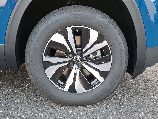 2025 Volkswagen Atlas Cross Sport 2.0T SE