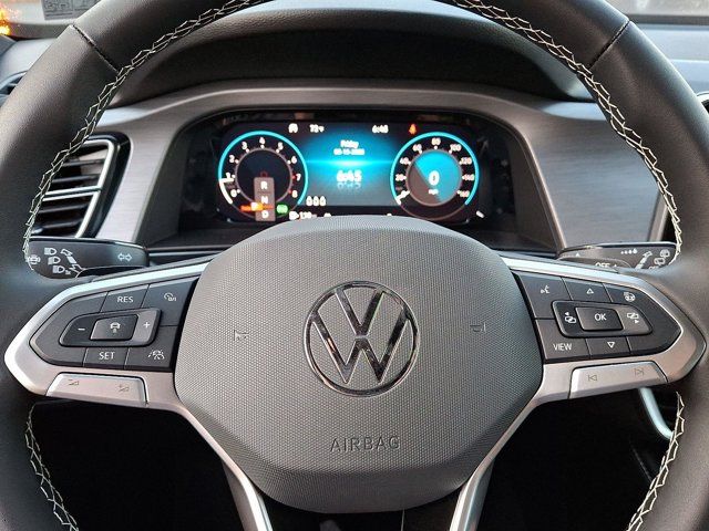 2025 Volkswagen Atlas Cross Sport 2.0T SE