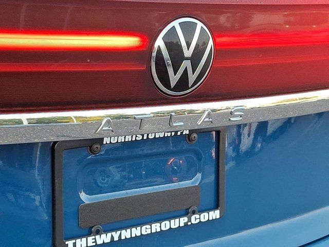 2025 Volkswagen Atlas Cross Sport 2.0T SE
