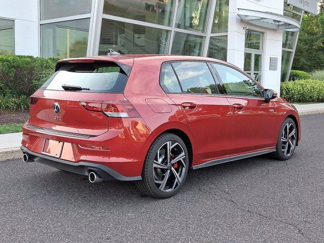 2025 Volkswagen Golf GTI SE