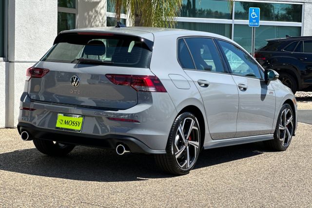 2025 Volkswagen Golf GTI 2.0T SE 2025 Volkswagen Golf GTI 2.0T SE