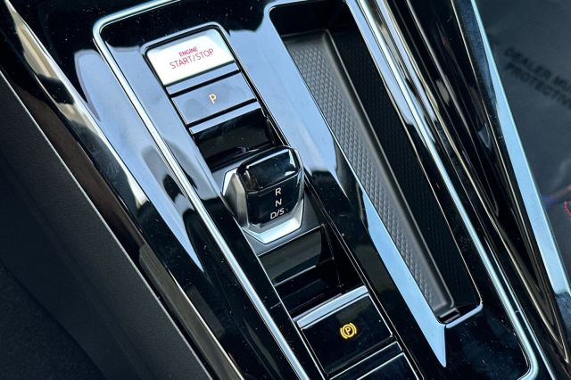 2025 Volkswagen Golf GTI 2.0T SE 2025 Volkswagen Golf GTI 2.0T SE