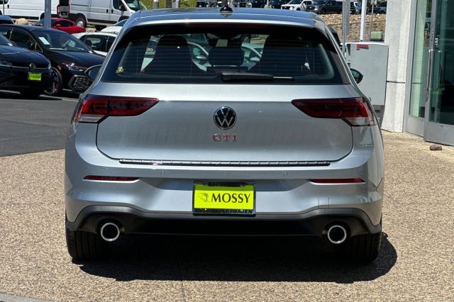 2025 Volkswagen Golf GTI 2.0T SE 2025 Volkswagen Golf GTI 2.0T SE