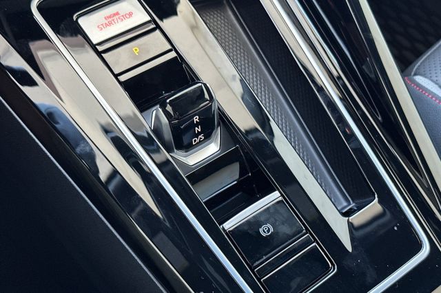 2025 Volkswagen Golf GTI 2.0T SE 2025 Volkswagen Golf GTI 2.0T SE