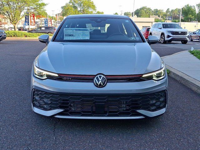 2025 Volkswagen Golf GTI SE