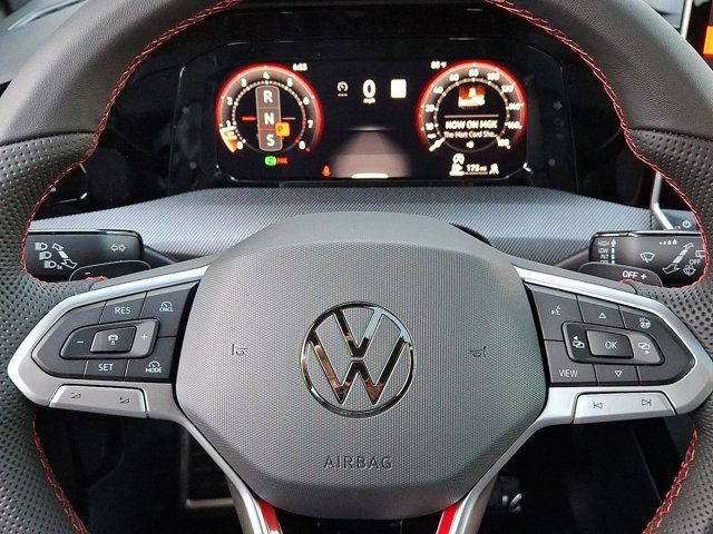 2025 Volkswagen Golf GTI SE