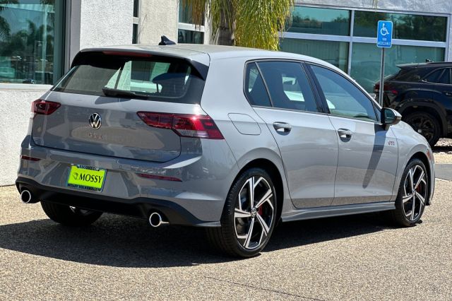2025 Volkswagen Golf GTI 2.0T SE 2025 Volkswagen Golf GTI 2.0T SE