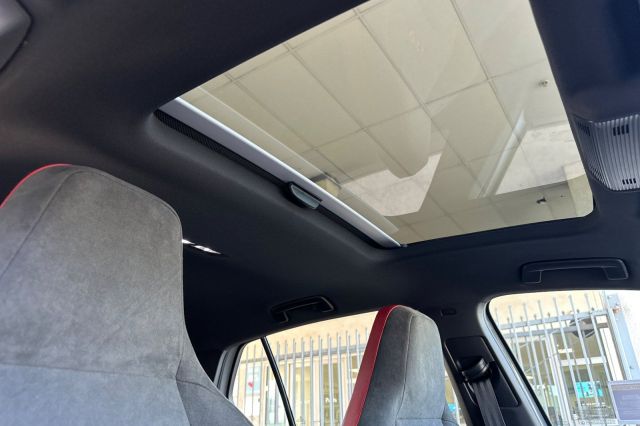 2025 Volkswagen Golf GTI 2.0T SE 2025 Volkswagen Golf GTI 2.0T SE