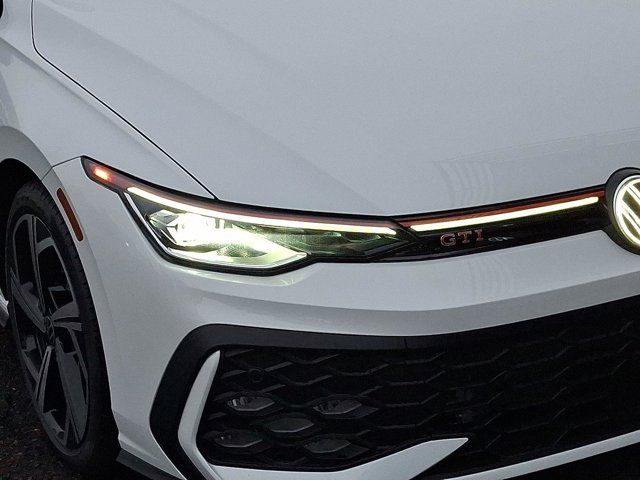 2025 Volkswagen Golf GTI SE