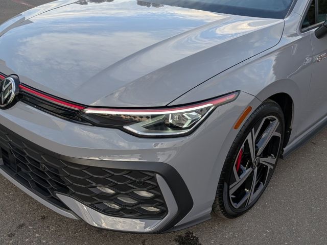 2025 Volkswagen Golf GTI 2.0T SE