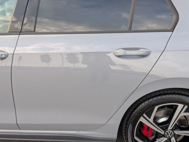 2025 Volkswagen Golf GTI 2.0T SE