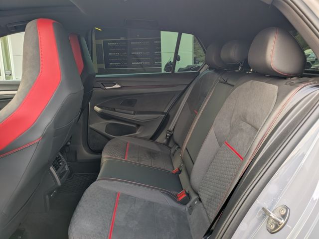 2025 Volkswagen Golf GTI 2.0T SE