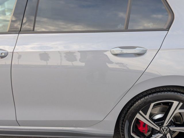 2025 Volkswagen Golf GTI 2.0T SE