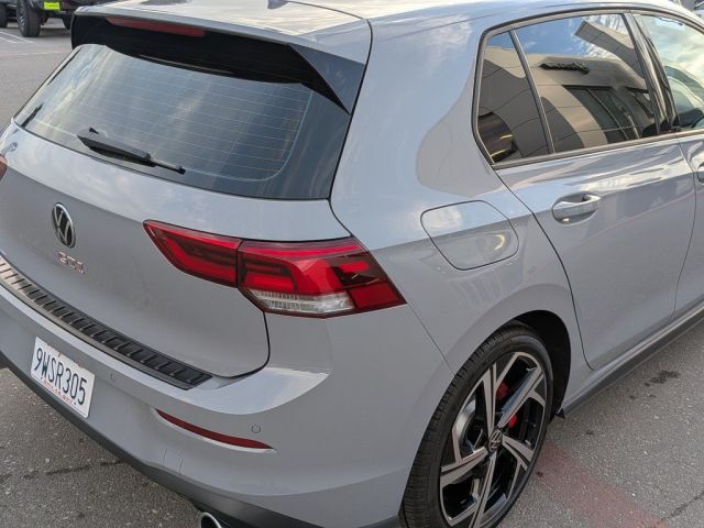 2025 Volkswagen Golf GTI 2.0T SE