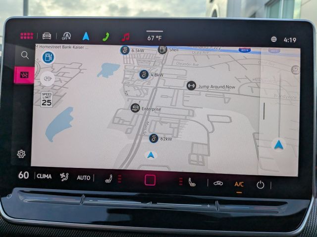 2025 Volkswagen Golf GTI 2.0T SE