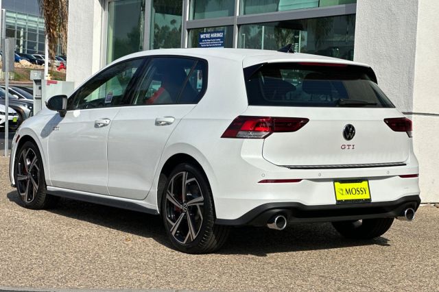 2025 Volkswagen Golf GTI 2.0T SE 2025 Volkswagen Golf GTI 2.0T SE