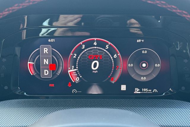 2025 Volkswagen Golf GTI 2.0T SE 2025 Volkswagen Golf GTI 2.0T SE