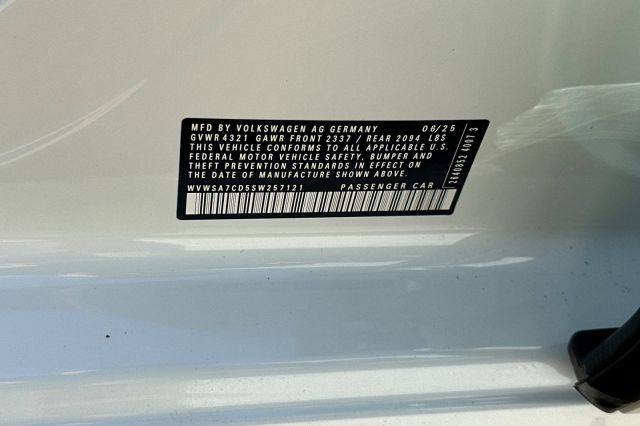 2025 Volkswagen Golf GTI 2.0T SE 2025 Volkswagen Golf GTI 2.0T SE