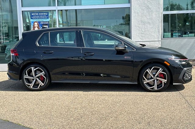2025 Volkswagen Golf GTI 2.0T SE 2025 Volkswagen Golf GTI 2.0T SE
