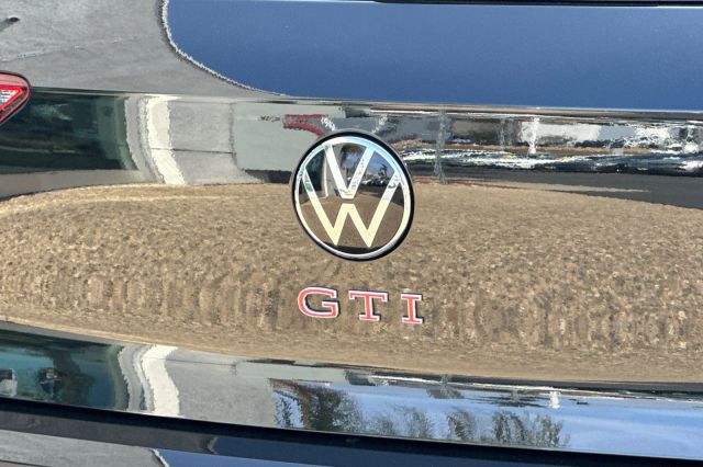 2025 Volkswagen Golf GTI 2.0T SE 2025 Volkswagen Golf GTI 2.0T SE