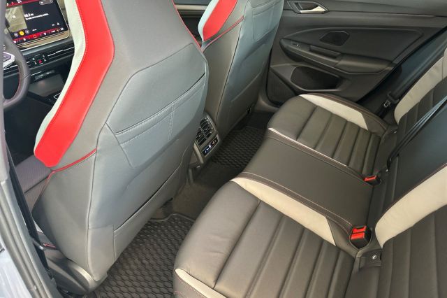 2025 Volkswagen Golf GTI Autobahn 2025 Volkswagen Golf GTI Autobahn