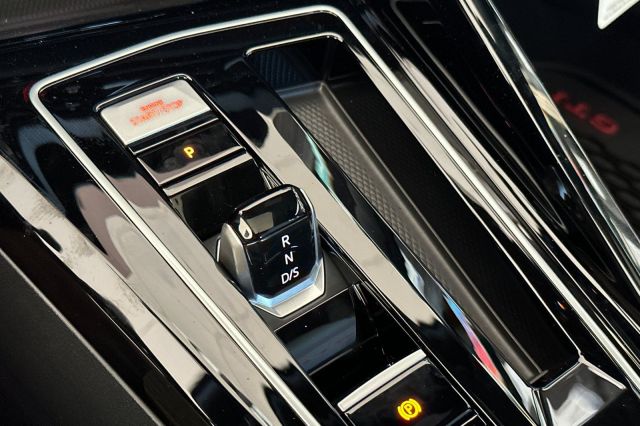 2025 Volkswagen Golf GTI Autobahn 2025 Volkswagen Golf GTI Autobahn