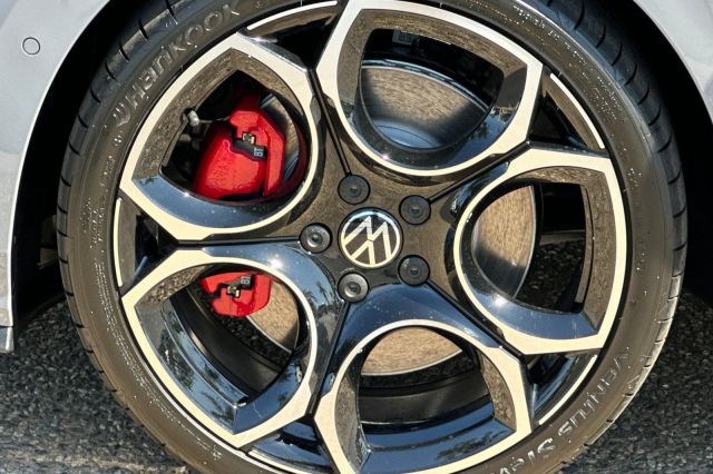 2025 Volkswagen Golf GTI Autobahn 2025 Volkswagen Golf GTI Autobahn