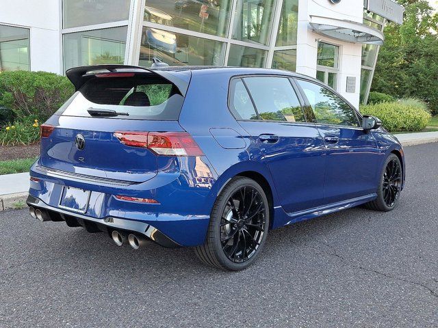 2025 Volkswagen Golf R Black Edition