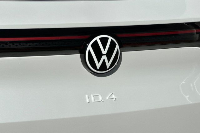 2025 Volkswagen ID.4 Pro 2025 Volkswagen ID.4 Pro