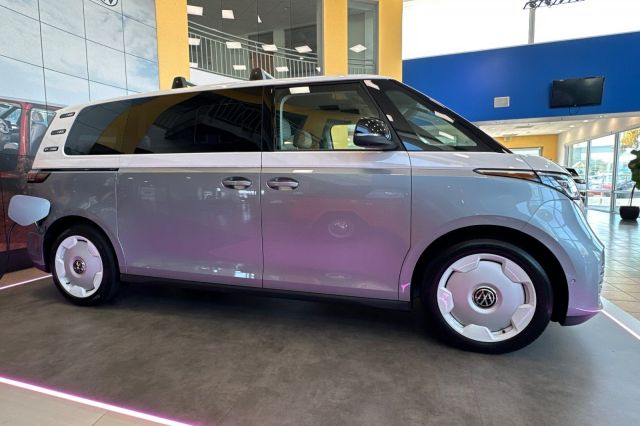 2025 Volkswagen ID. Buzz 1st Edition 2025 Volkswagen ID. Buzz 1st Edition