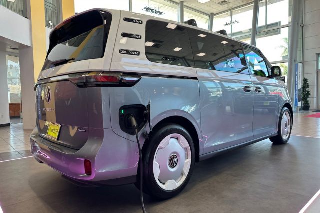 2025 Volkswagen ID. Buzz 1st Edition 2025 Volkswagen ID. Buzz 1st Edition