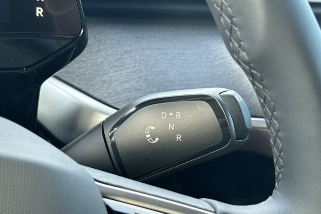 2025 Volkswagen ID. Buzz Pro S Plus 2025 Volkswagen ID. Buzz Pro S Plus