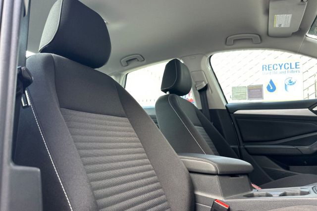 2025 Volkswagen Jetta 1.5T S